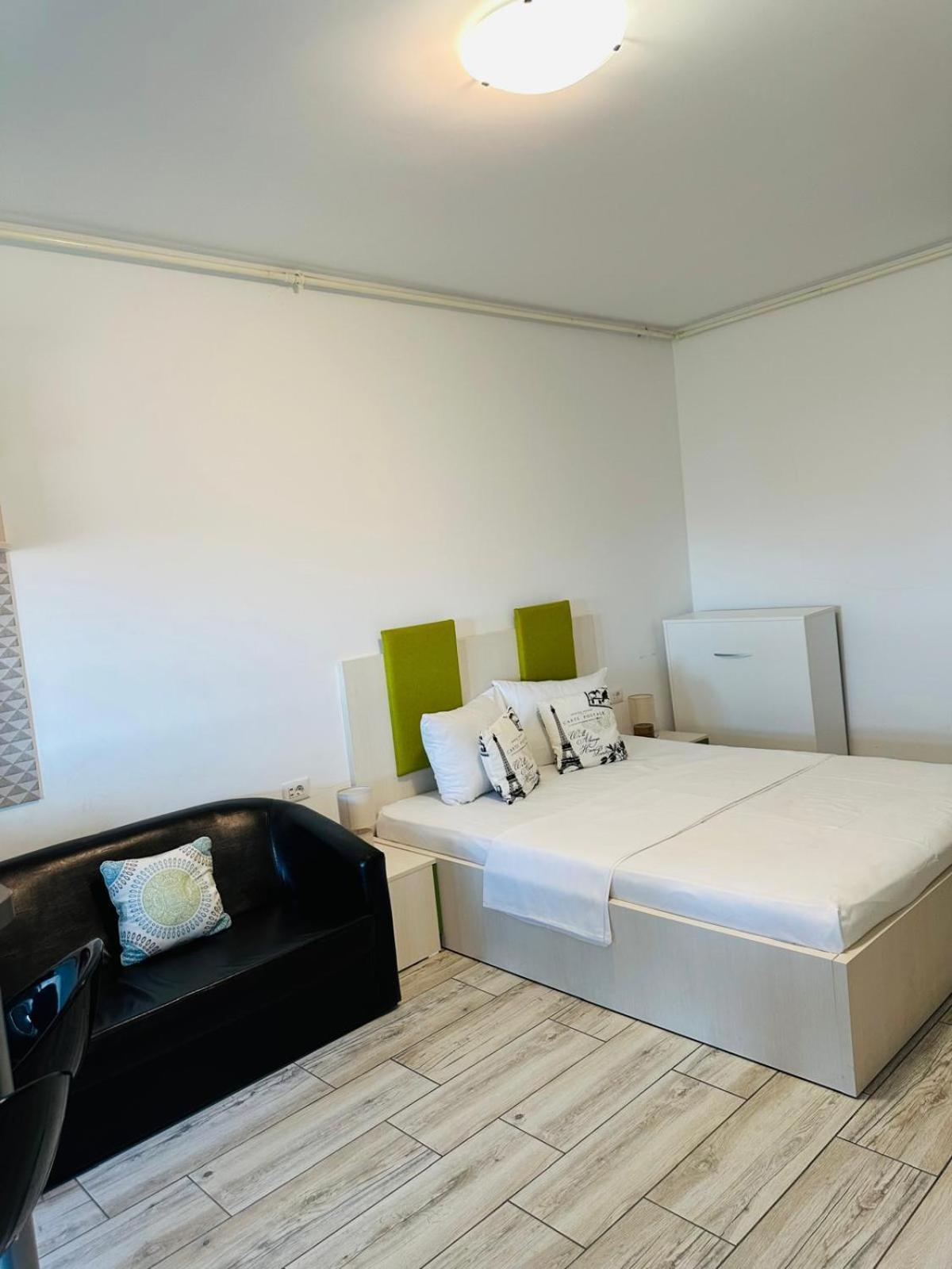 Jolie Studios & Apartments Eforie Nord Esterno foto