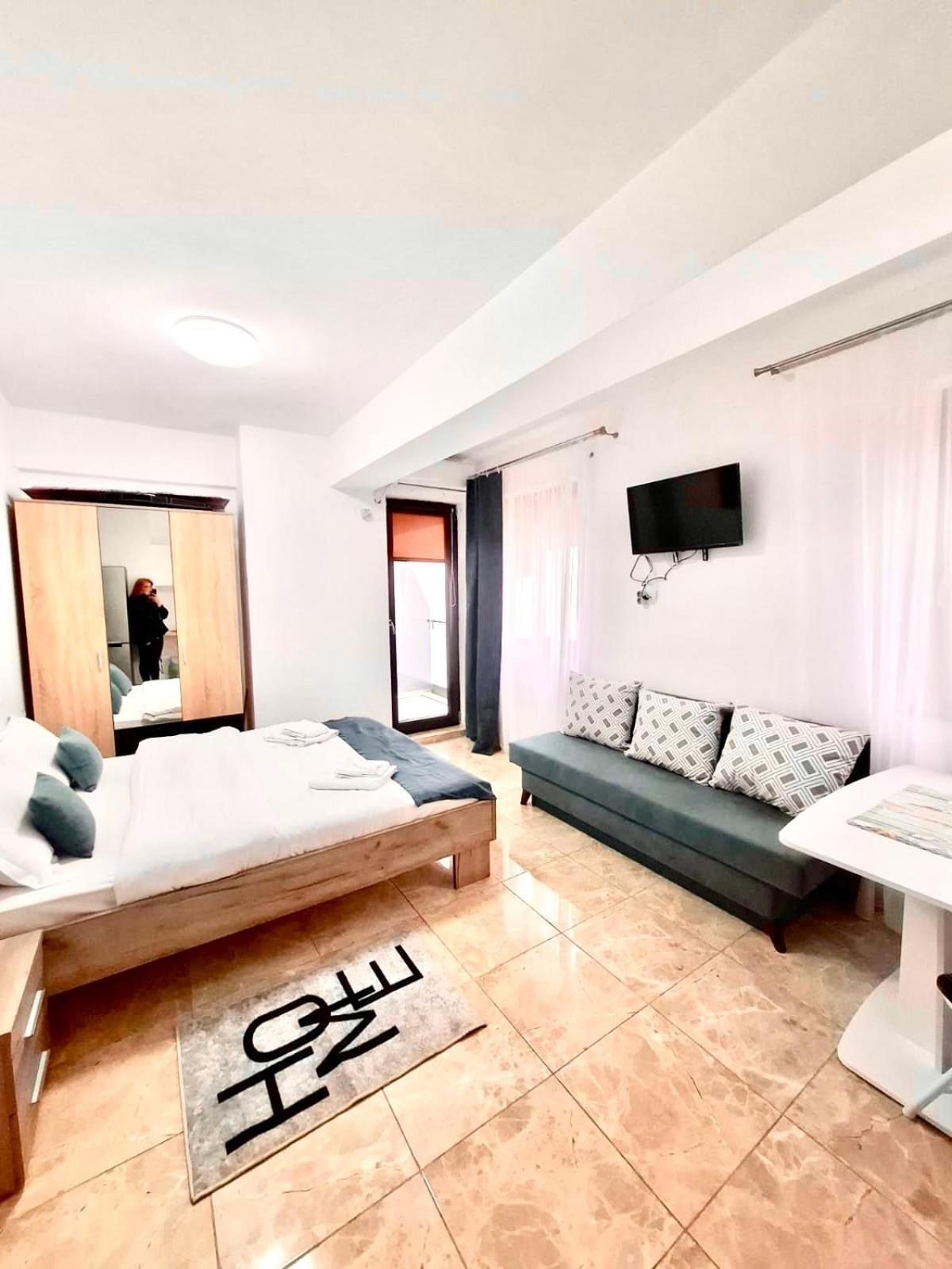 Jolie Studios & Apartments Eforie Nord Esterno foto